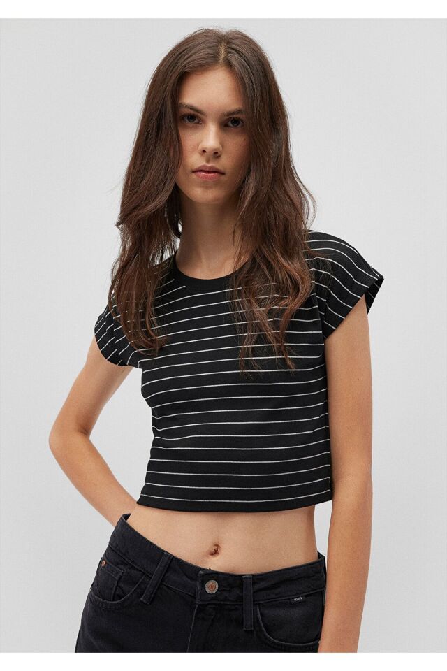 MAVİ KADIN YUVARLAK YAKA ÇİZGİLİ PENYE Siyah 168382-900