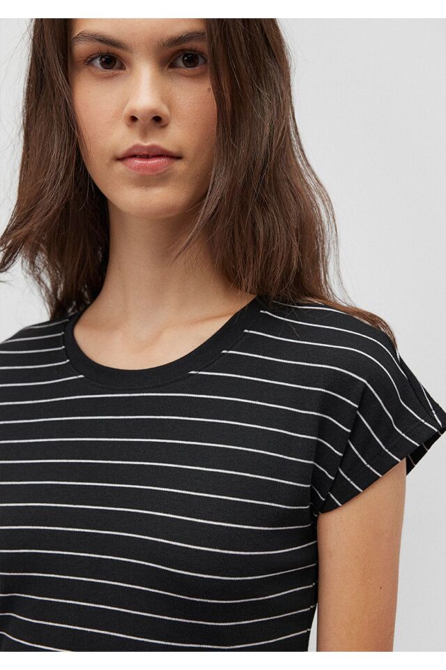 MAVİ KADIN YUVARLAK YAKA ÇİZGİLİ PENYE Siyah 168382-900