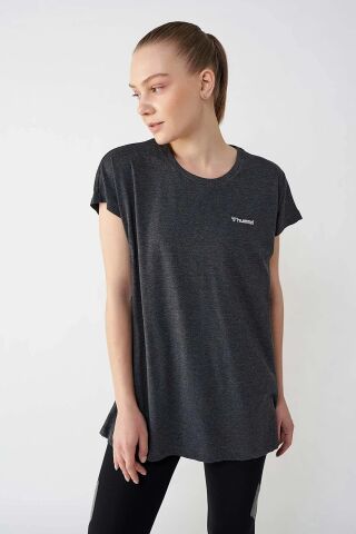 HUMMEL KADIN KISA KOL T-SHIRT ISOBEL T-SHIRT S/S 911416