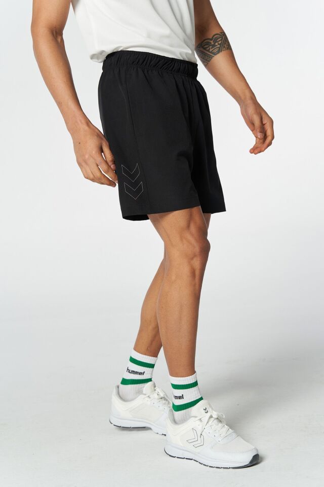 HUMMEL ERKEK ŞORT hmlT-TE BASE WOVEN SHORTS 931767