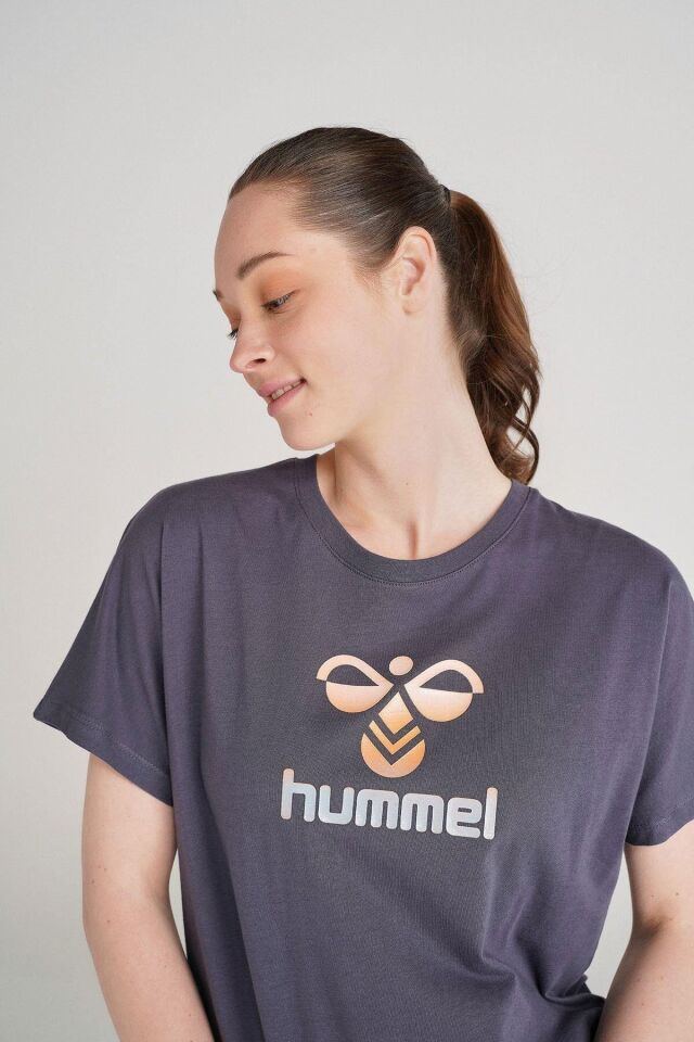 HUMMEL KADIN KISA KOL T-SHIRT SURF T-SHIRT 911601