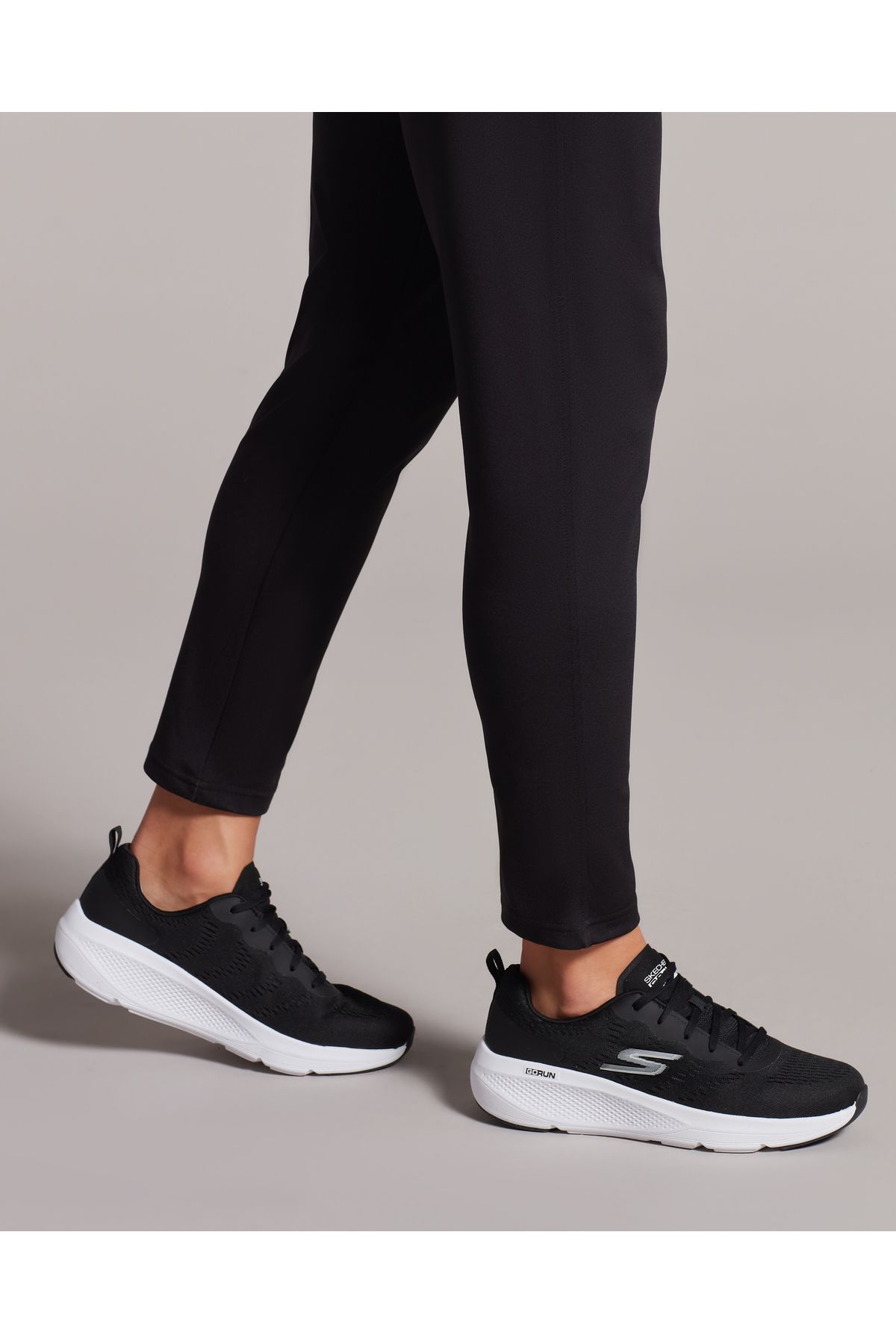 SKECHERS KADIN SİYAH GO RUN ELEVATE SPOR AYAKKABI 128319 BLK