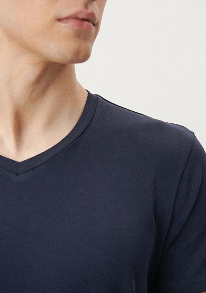 MAVİ ERKEK STRETCH V YAKA TİŞÖRT Koyu Lacivert 061748-17588