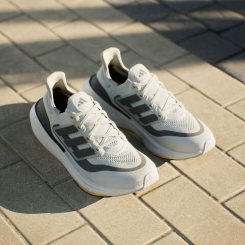 ADİDAS ERKEK KOŞU AYAKKABI ULTRABOOST LIGHT ID3281