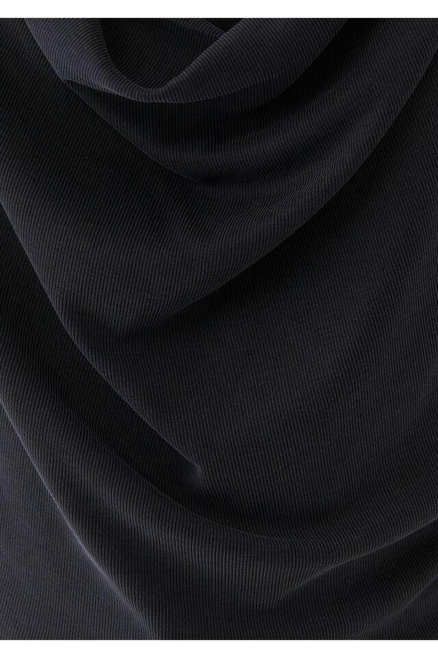 MAVİ KADIN KOLSUZ PENYE Siyah 1610420-900