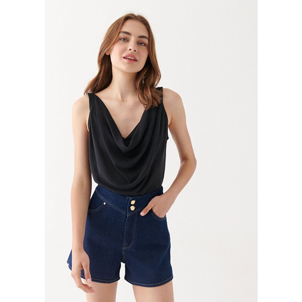 MAVİ KADIN KOLSUZ PENYE Siyah 1610420-900 SİYAH - S