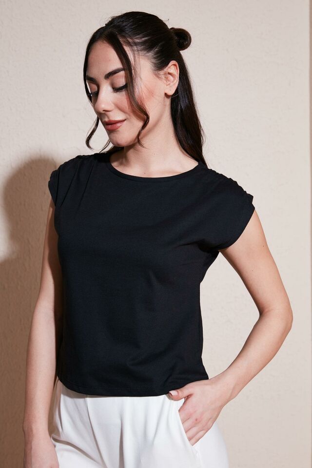 FASHION FRIENDS KADIN OMZU BÜZGÜLÜ BLUZ 24y0794k1