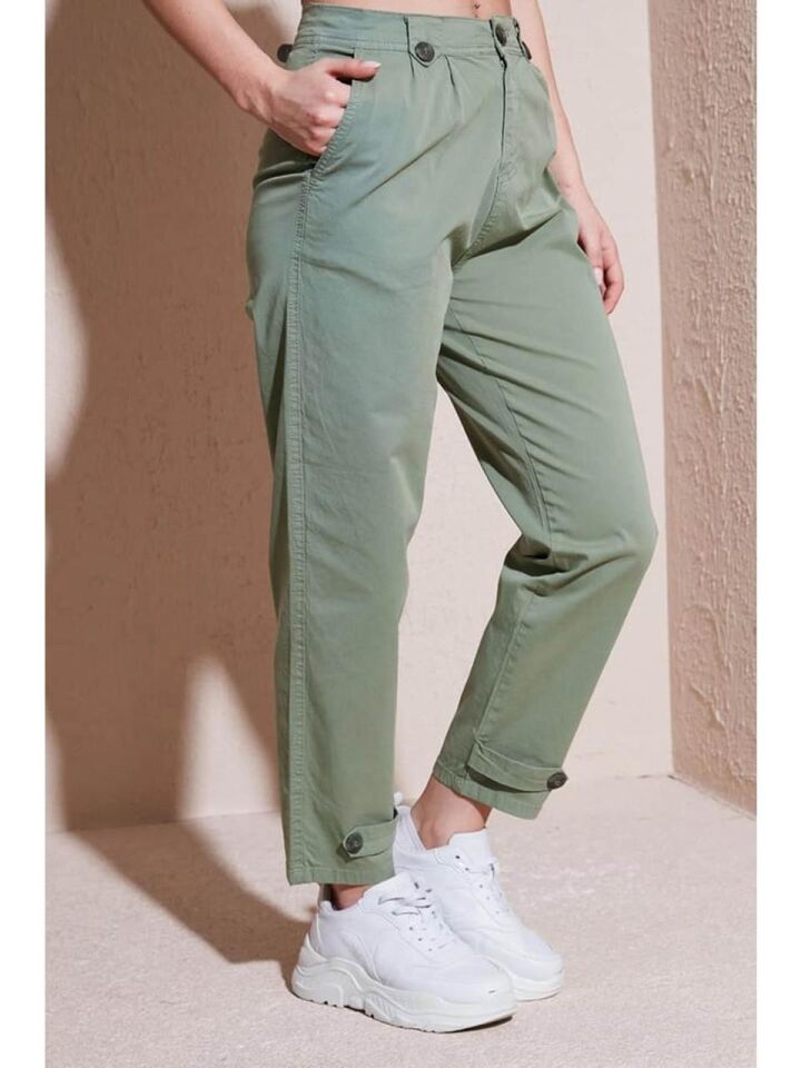 FASHION FRIENDS KADIN PAÇASI DÜĞME DETAYLI PANTOLON 25Y0312K1