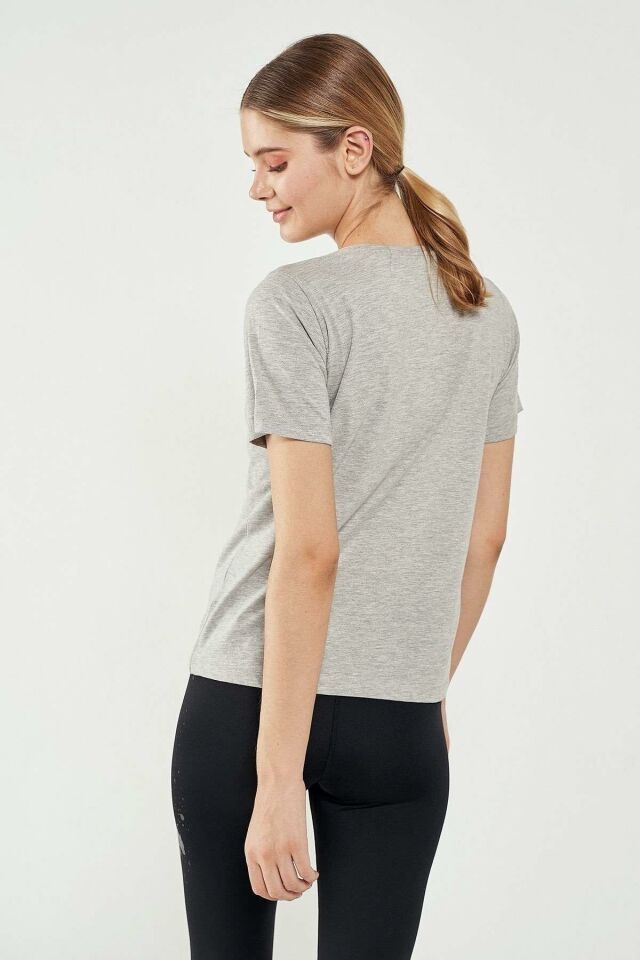 HUMMEL KADIN KISA KOL T-SHIRT PESCARA T-SHIRT 911341