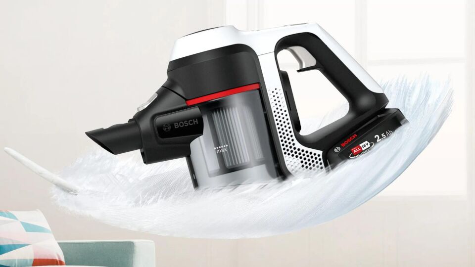 BOSCH BCS61113 SERİE 6 ŞARJLI SÜPÜRGE UNLİMİTED BEYAZ BCS61113