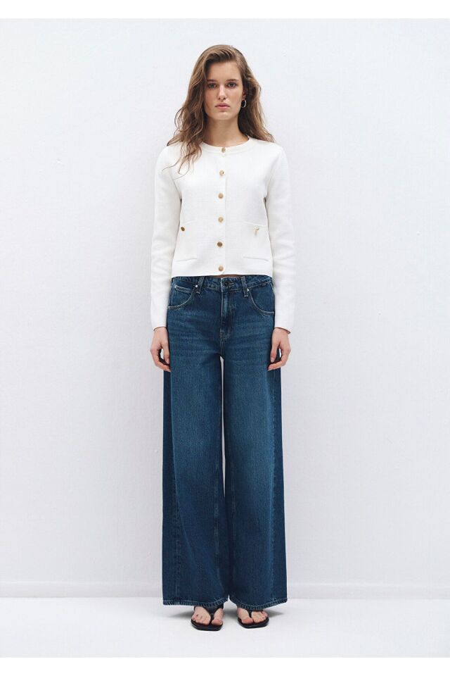 MAVİ KADIN DÜĞMELİ KISA HIRKA Kırık Beyaz 1710664-70057