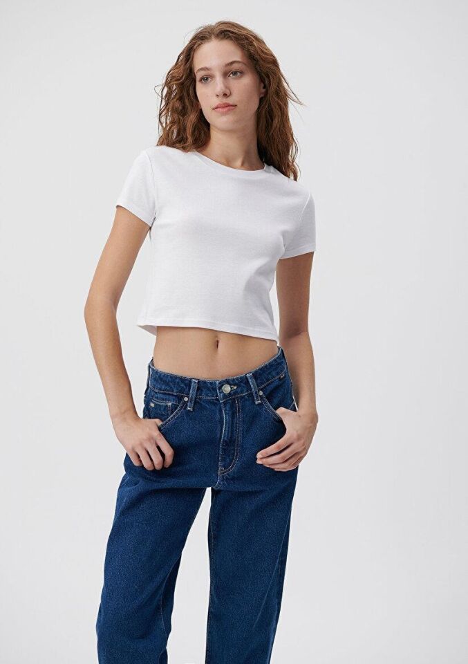 MAVİ KADIN YUVARLAK YAKA BASIC TİŞÖRT BEYAZ 1600814-620