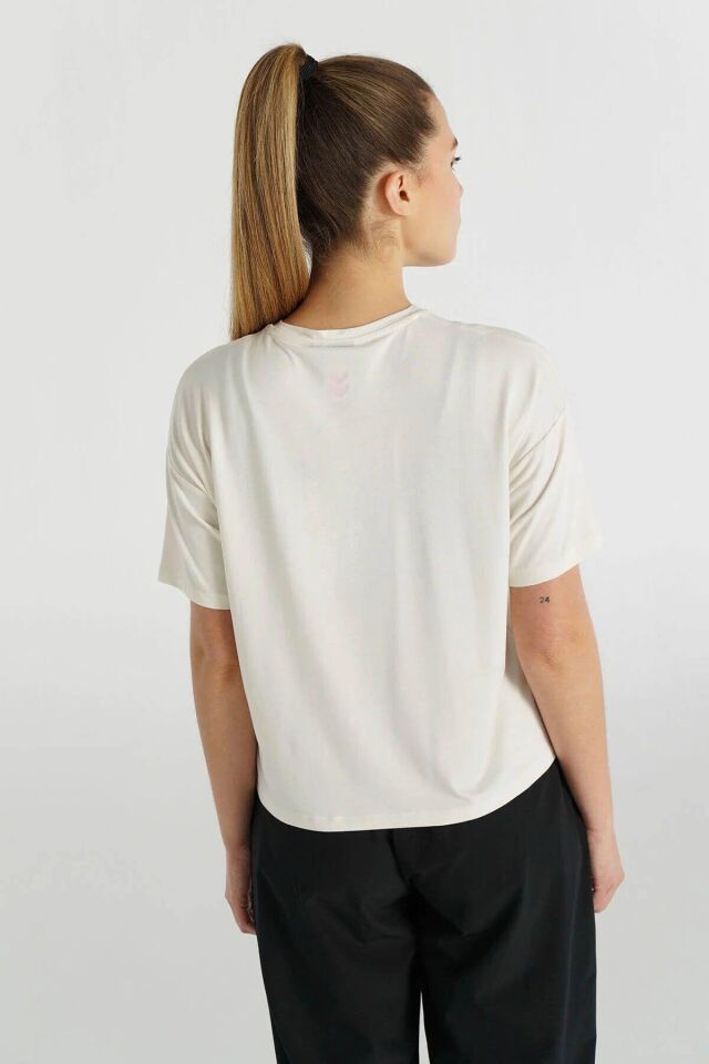 HUMMEL KADIN KISA KOL T-SHIRT HMLBORNEO T-SHIRT S/S 912076