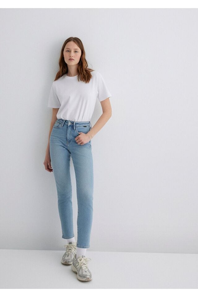 SHAPE