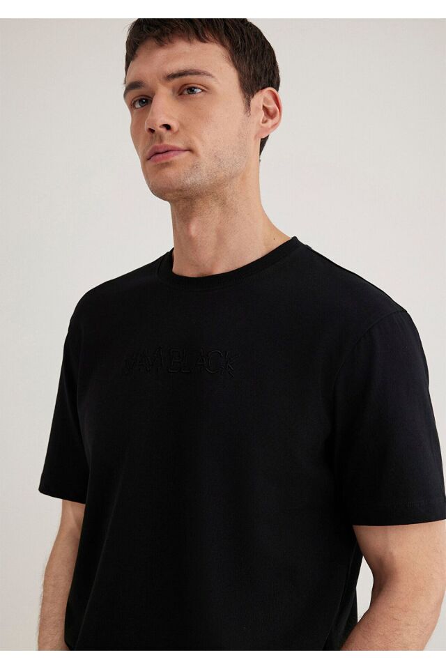 MAVİ ERKEK MAVİ BLACK TİŞÖRT Siyah 0612644-900