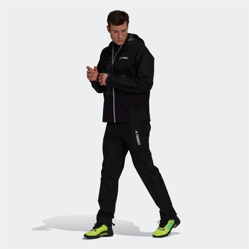 ADİDAS ERKEK GORE-TEX SİYAH OUTDOOR CEKET Gtx Paclite J GM4828