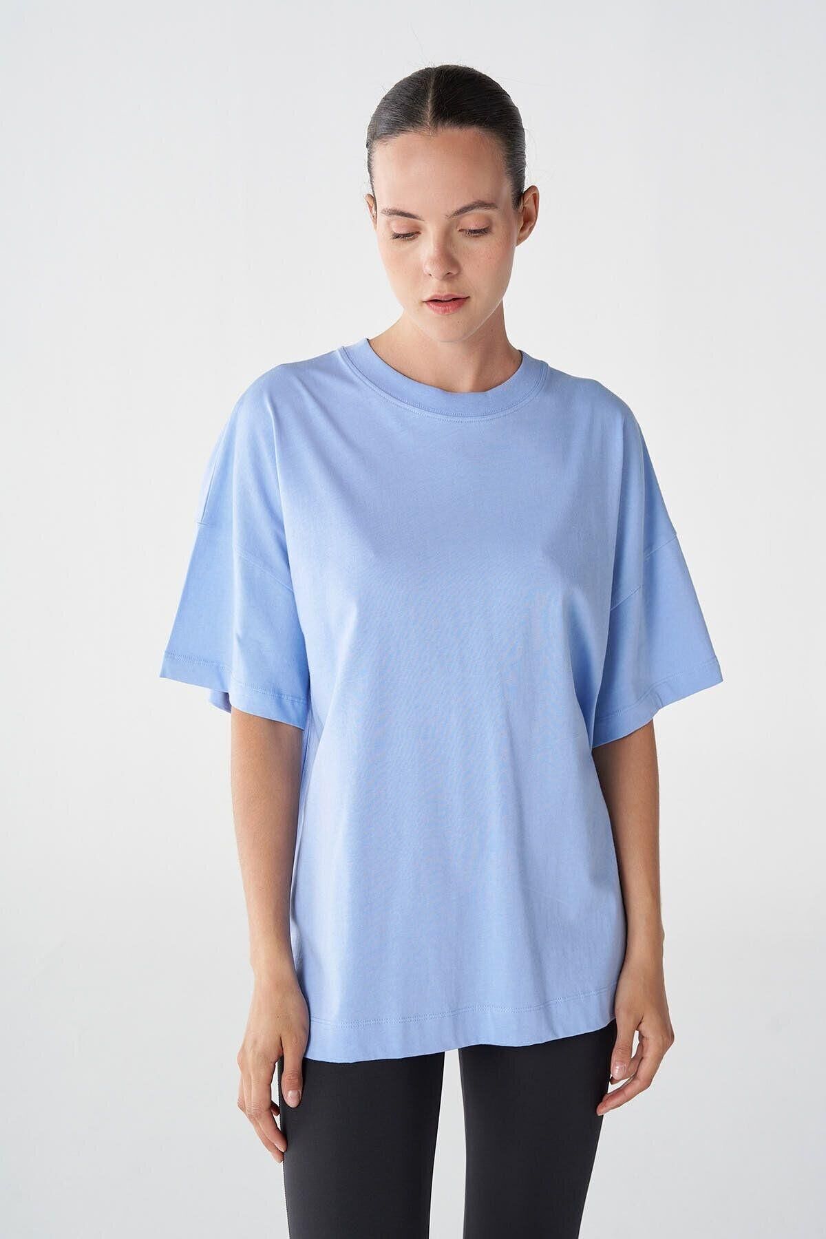HUMMEL KADIN KISA KOL T-SHIRT HMLSHURA OVERSIZET-SHIRT S/S 911858
