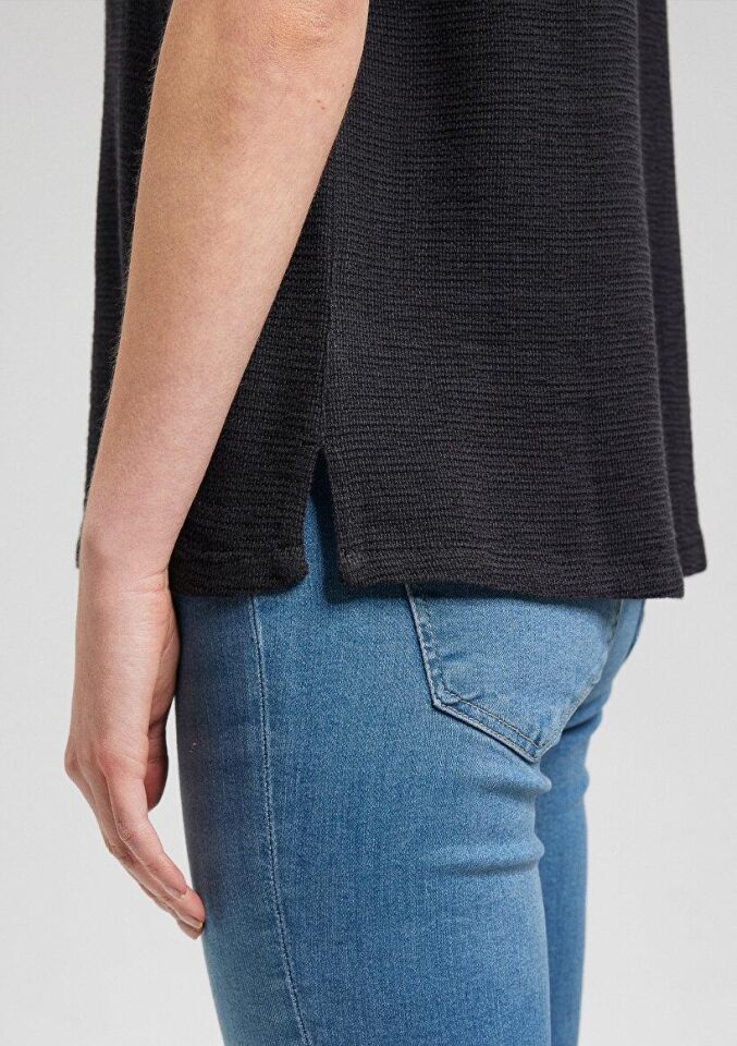 MAVİ KADIN V YAKA KISA KOLLU BLUZ Siyah 1210804-900